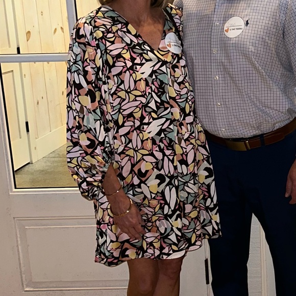 Colorful Abstract Print Blouse - Picture 2 of 2